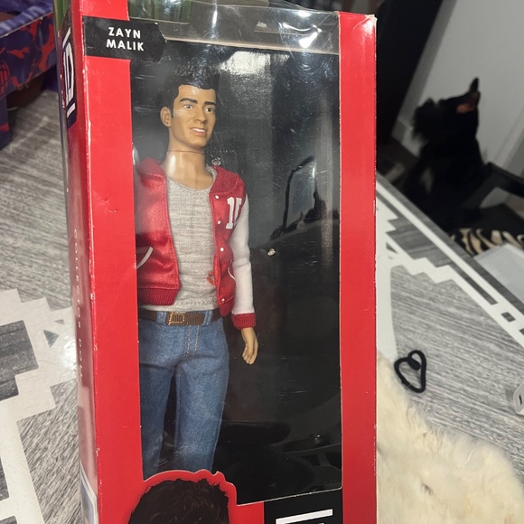 One Direction Zayn Malik Doll - Picture 2 of 4